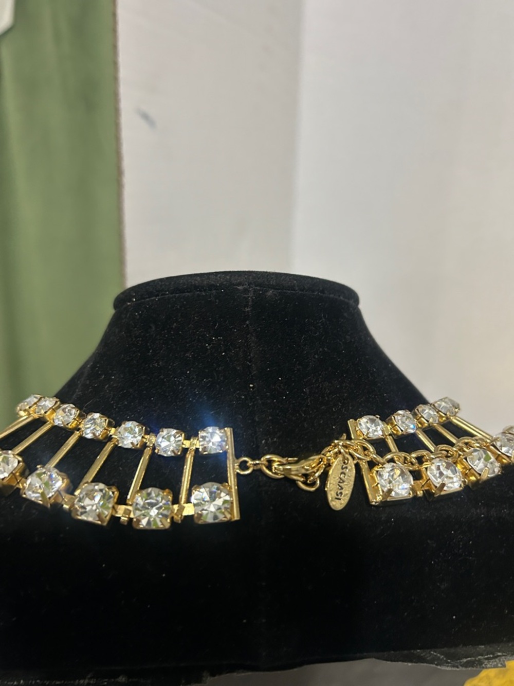 Vintage style Scassi brand gold-tone necklace features ladder design - Picture 2 of 3